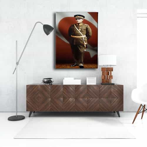 Üniformalı Atatürk Portresi Kanvas Tablo
